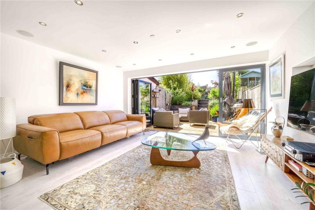 House in Poole - View 6