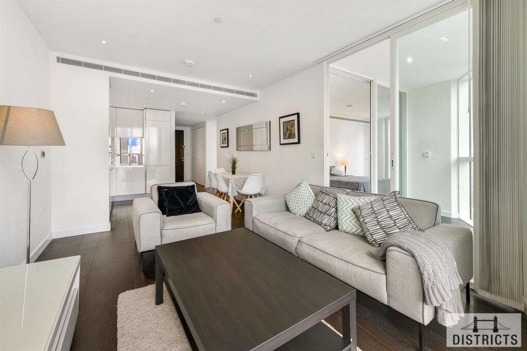 Apartment in London - View 5
