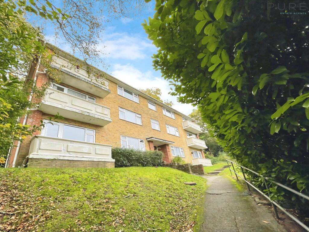 Main image of property: Runnymede, Southampton, SO30 3BG