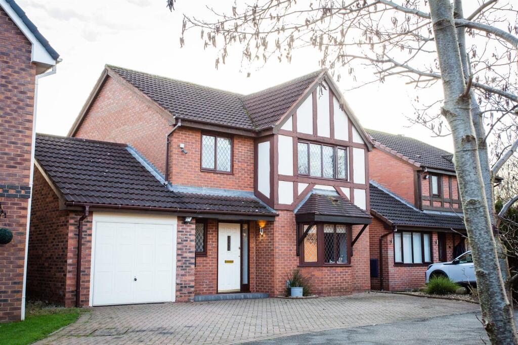 Main image of property: Tunbridge Close, Great Sankey, Warrington, WA5 3RF