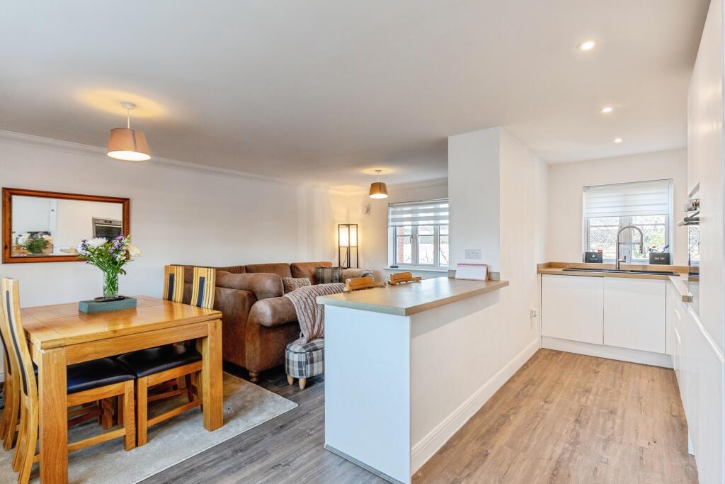 House in St Georges - View 6