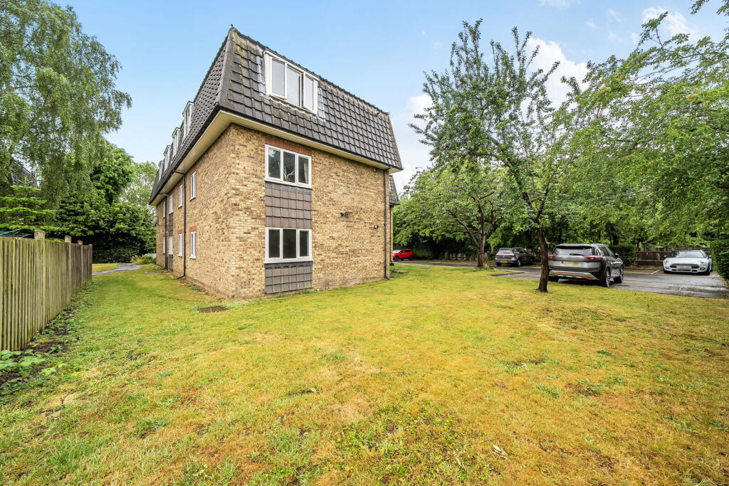 Main image of property: Green Lane, Hanwell, London, W7