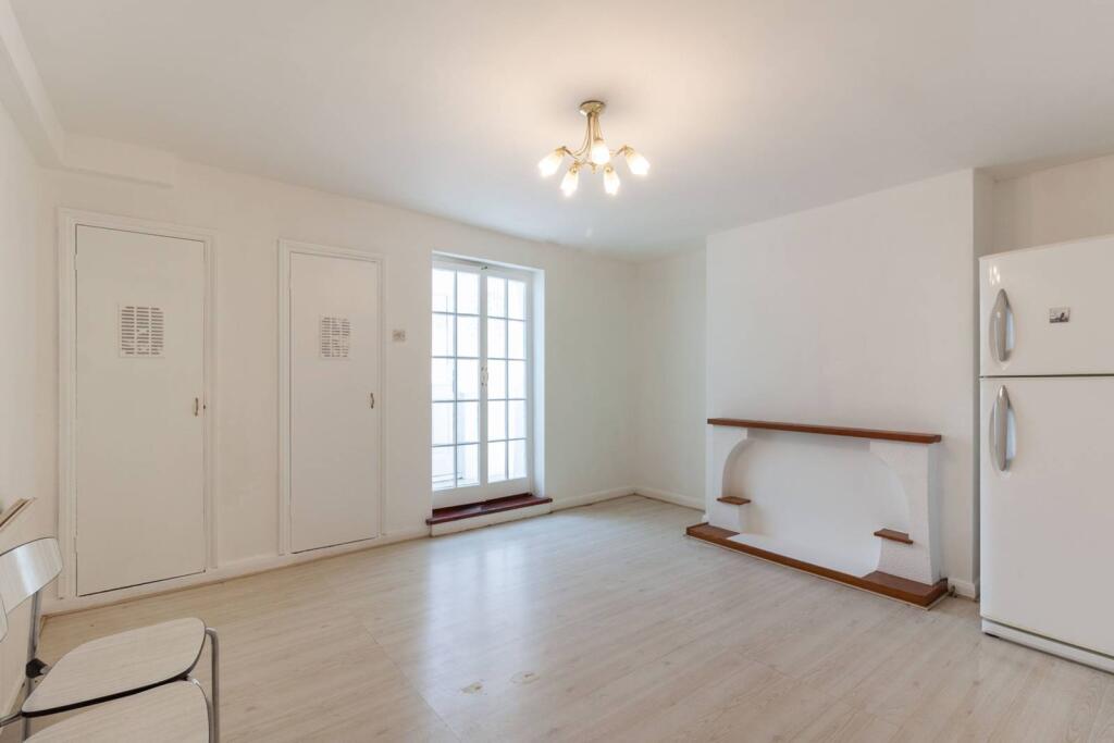 Main image of property: Askew Road, Ravenscourt Park, London, W12