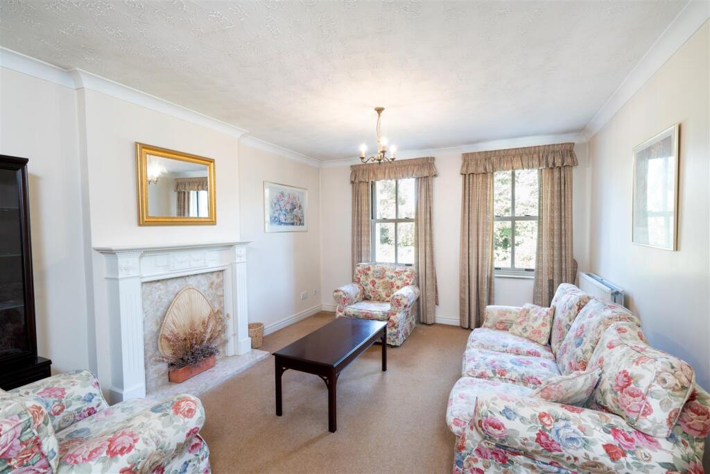 Apartment in Leeds, Boston Spa - View 2