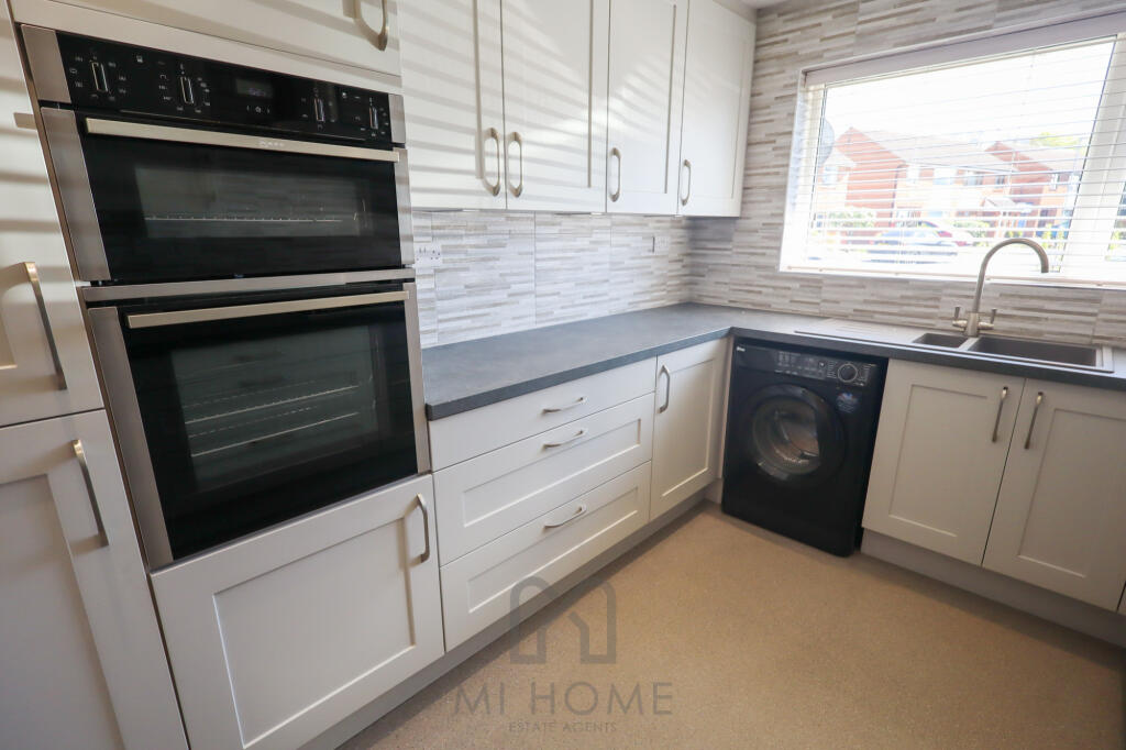 Brooklands Avenue, Kirkham, Preston, PR4 photo 4
