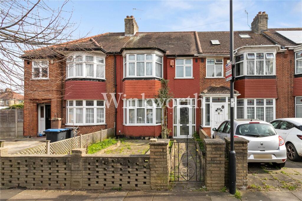 Main image of property: The Larches, London, N13