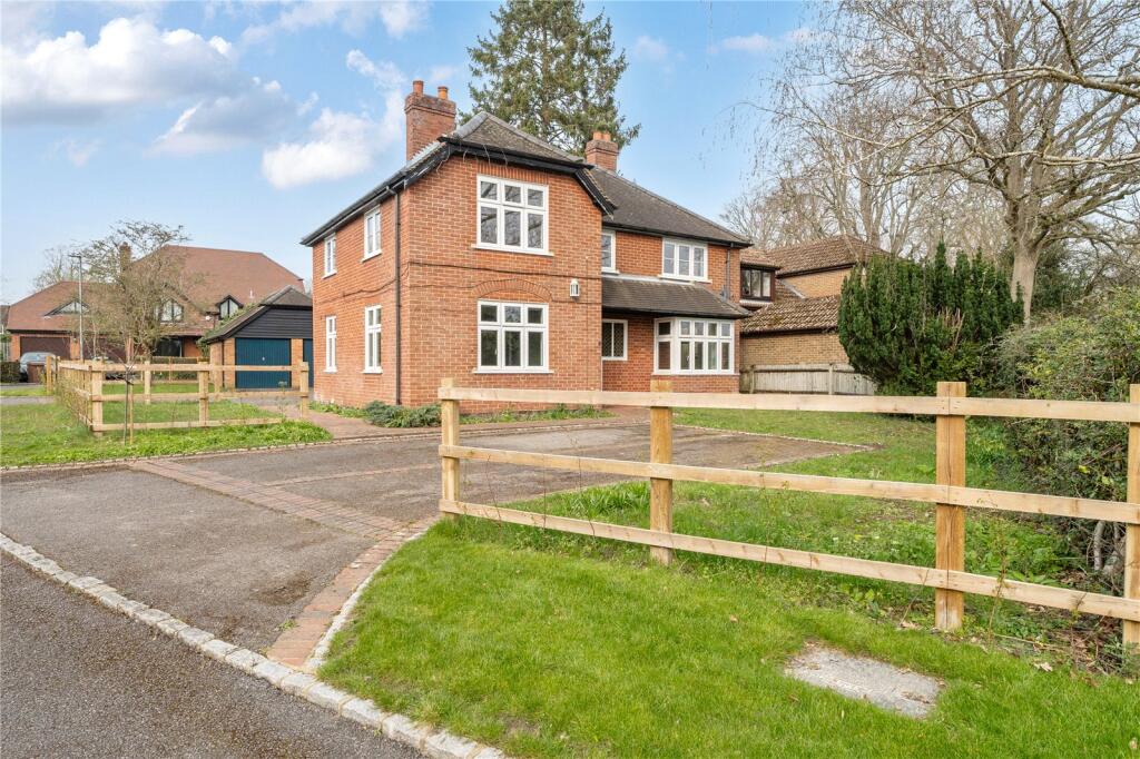 Main image of property: Liddell Close, Finchampstead, Wokingham, Berkshire, RG40