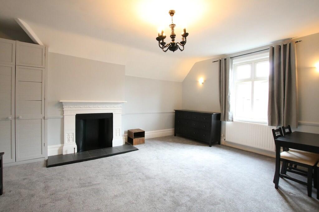 Main image of property: High Road, Willesden, London, NW10