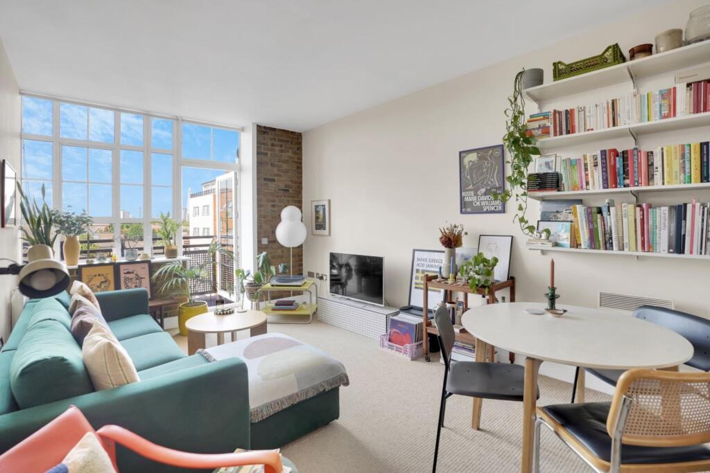 Main image of property: Peckham Grove, Peckham, London, SE15