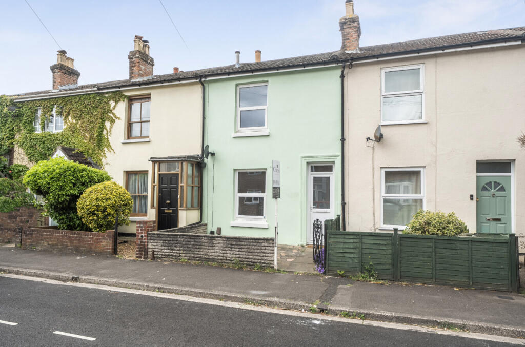 Main image of property: Queenstown Road, Freemantle, Southampton, Hampshire, SO15
