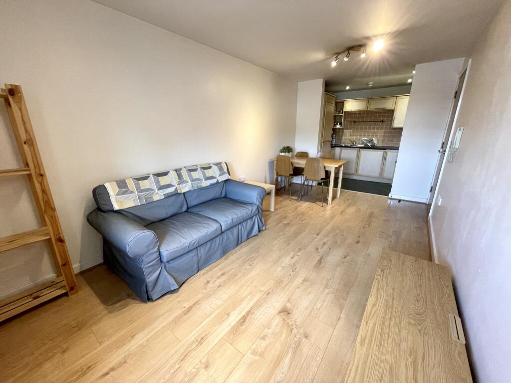 Apartment in Coventry, Hillfields - View 4