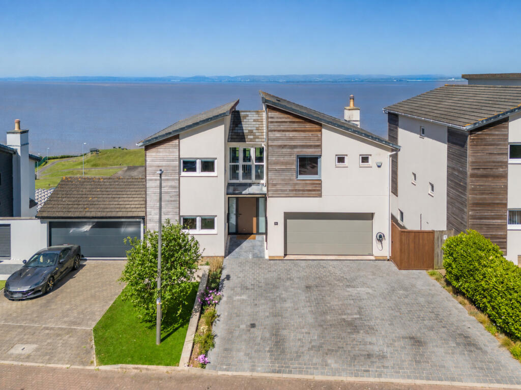Main image of property: Charlcombe Rise, Portishead, Bristol, BS20