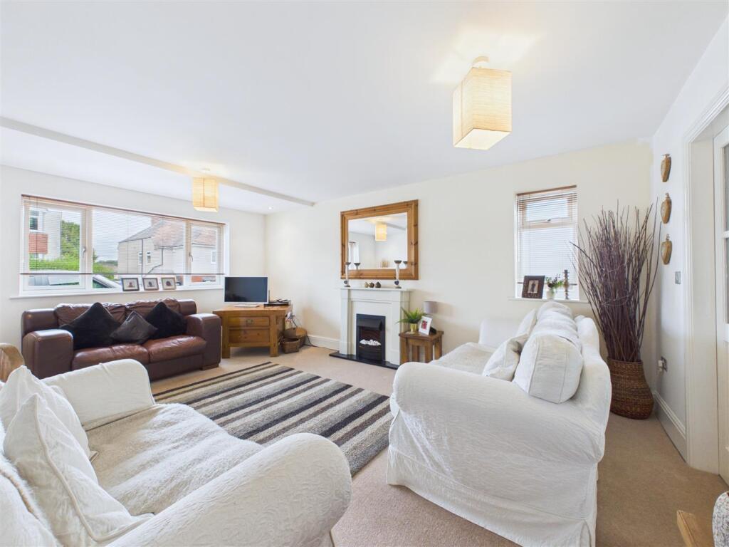 House in Sheffield - View 5