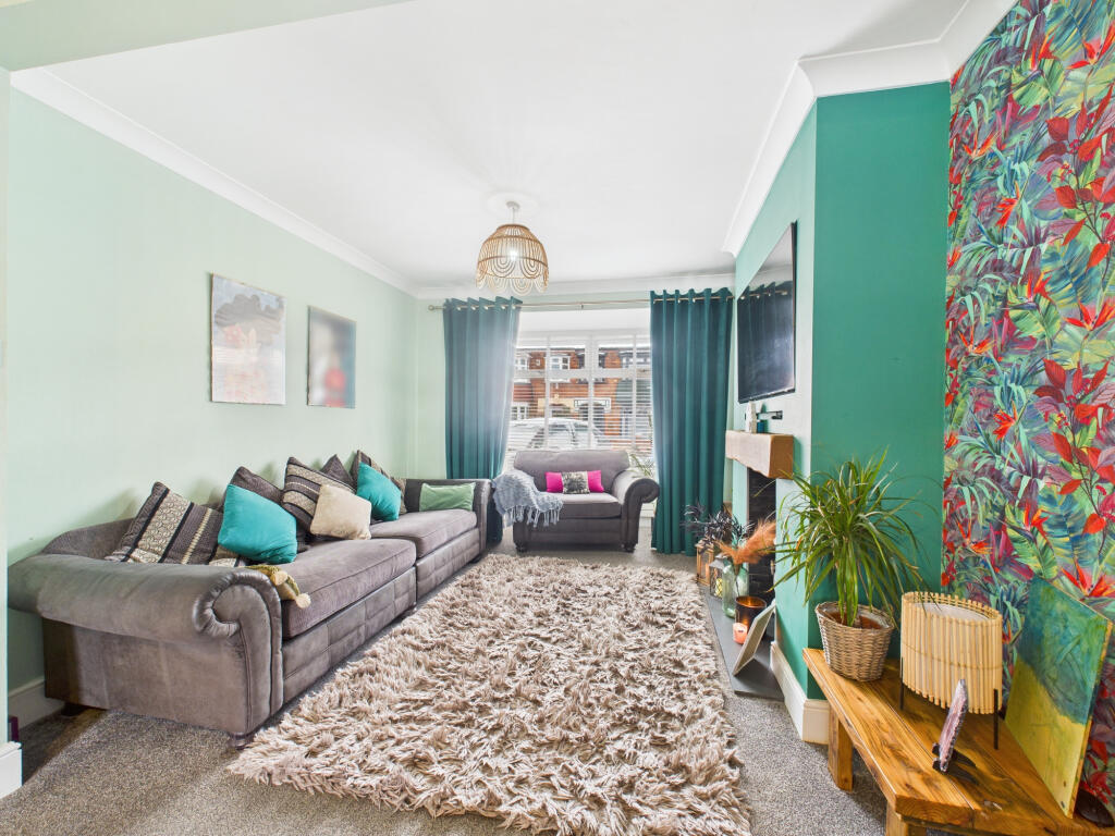 House in Hull, Kingston upon Hull - More