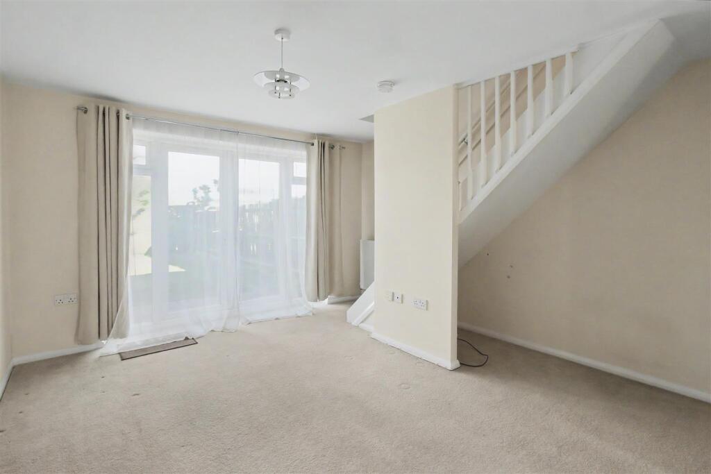 Main image of property: Alderman Close, Beeston, Nottingham, NG9 2RH