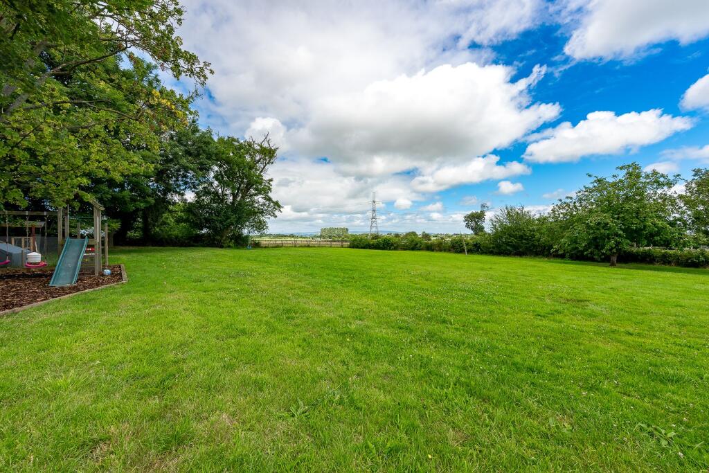 House in Fylde, Greenhalgh-with-Thistleton - View 3