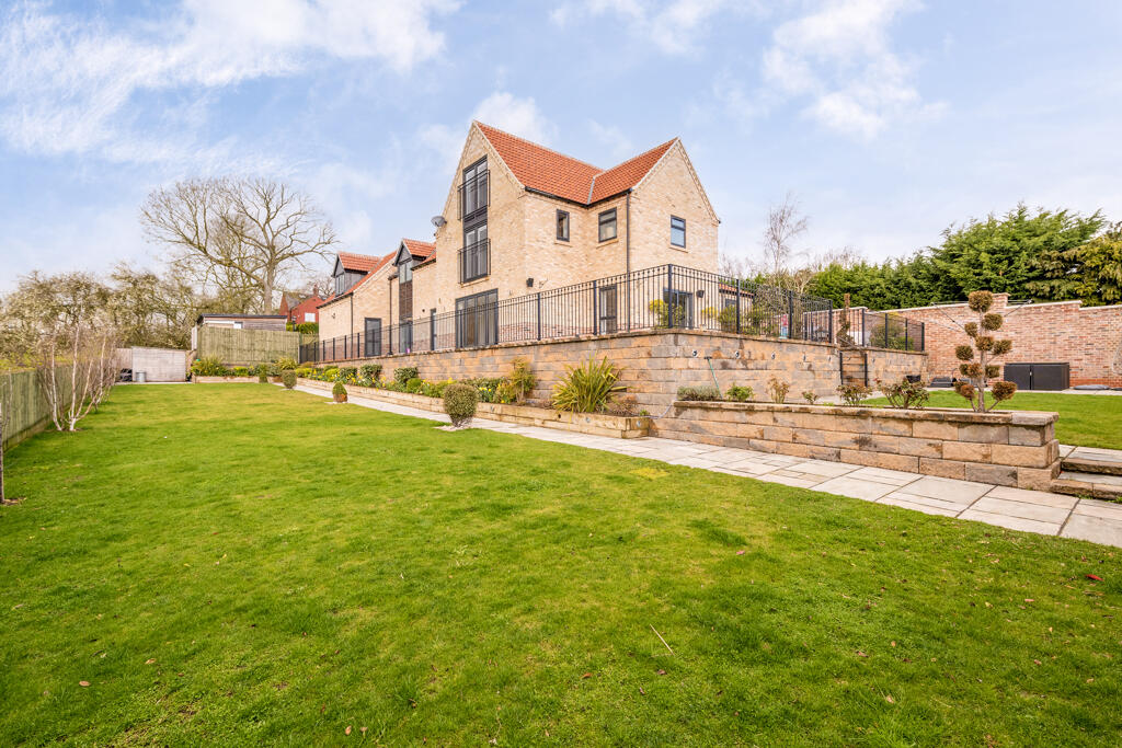 Lysterfield End, Nettleham, Lincoln, Lincolnshire, LN2 2GL photo 3