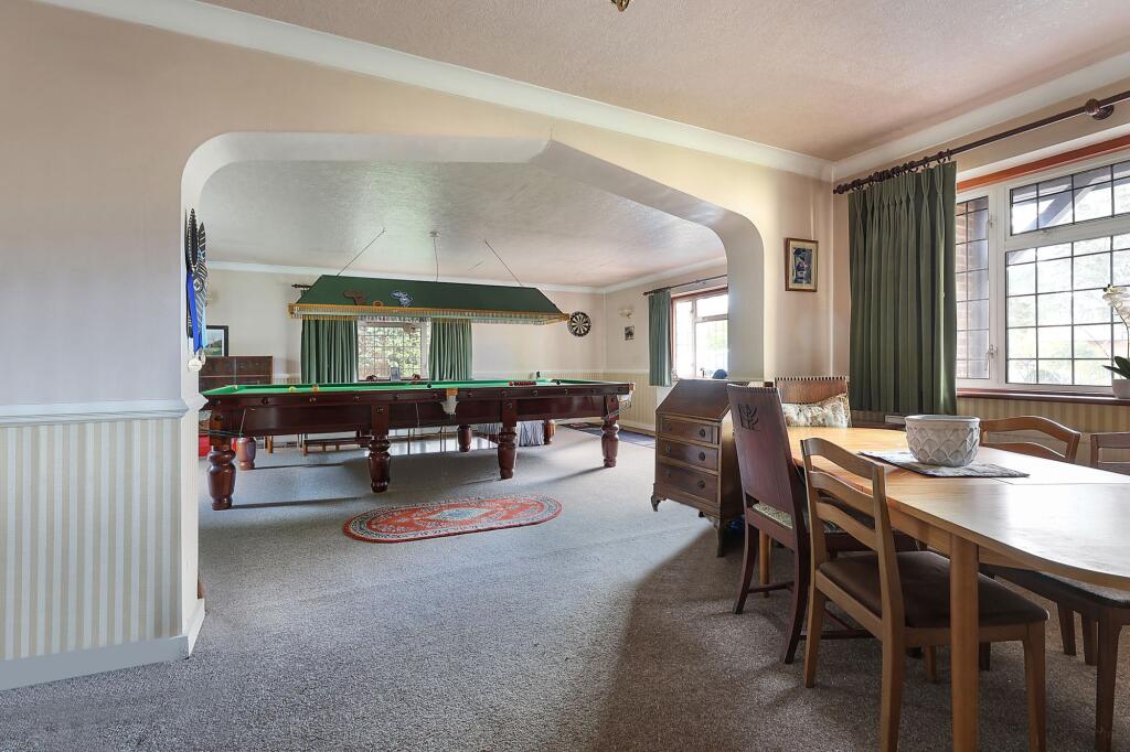House in Kingston upon Thames - View 4