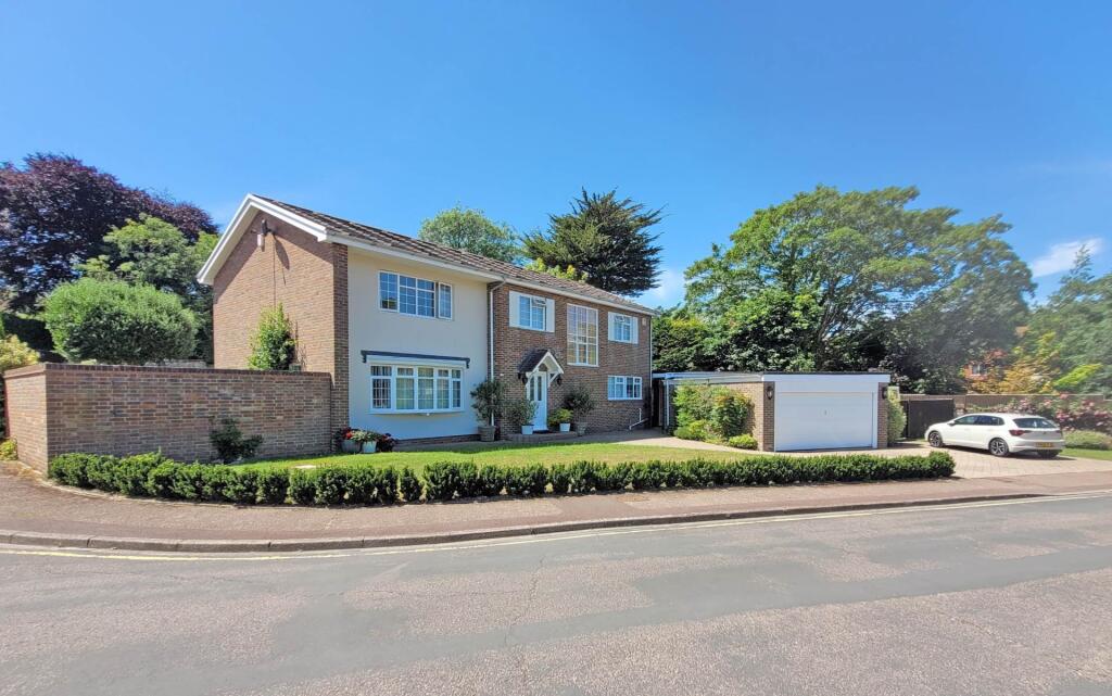 Main image of property: The Dentons, Off Denton Road, BN20 7SW