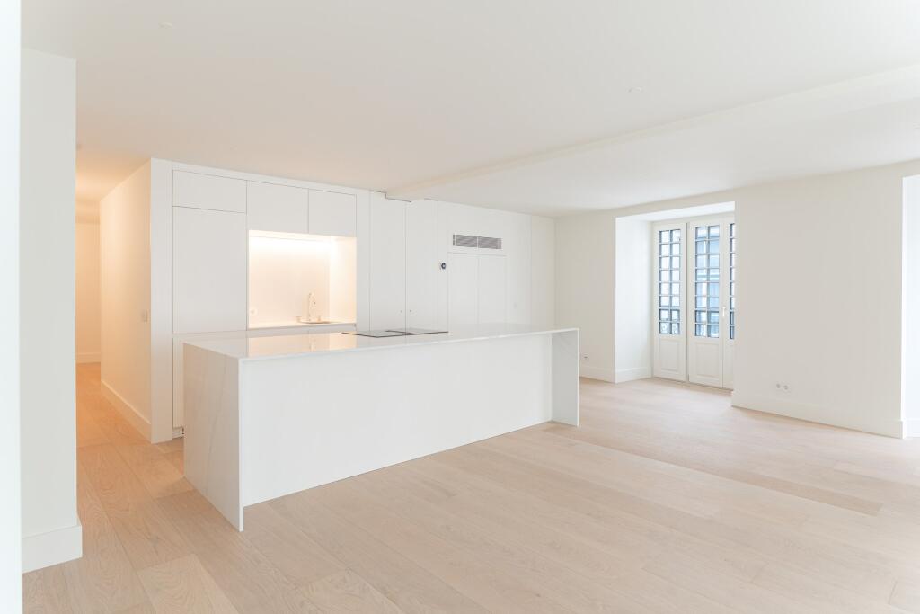 Main image of property: Lisbon, Lisbon