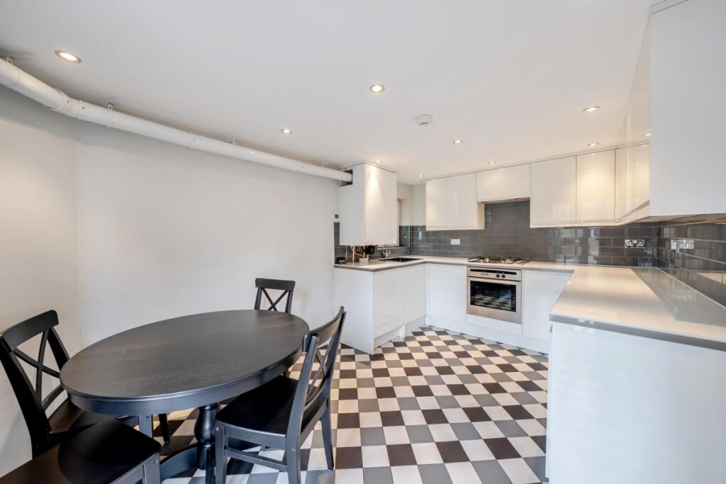Main image of property: Trafalgar Close, Surrey Quays, SE16