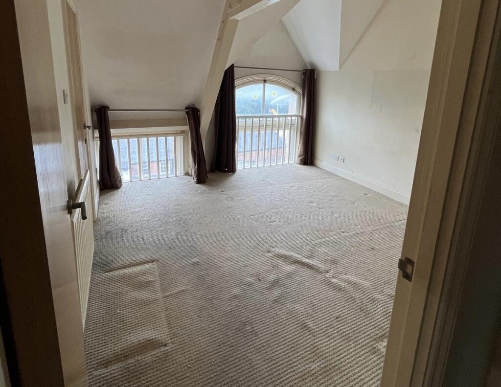 Apartment in London - View 4