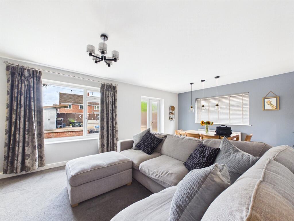 House in Tewkesbury, Churchdown - View 3