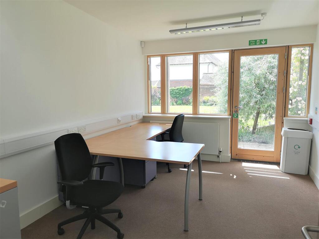 OFFICE PHOTO