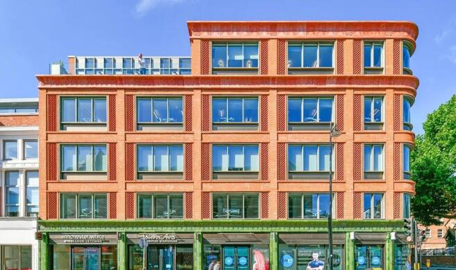 WellingtonHouse_Exterior_Hero 1.jpg