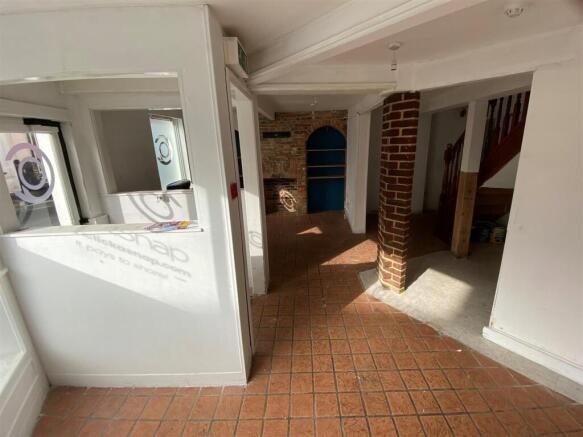 internal image 2.jpg