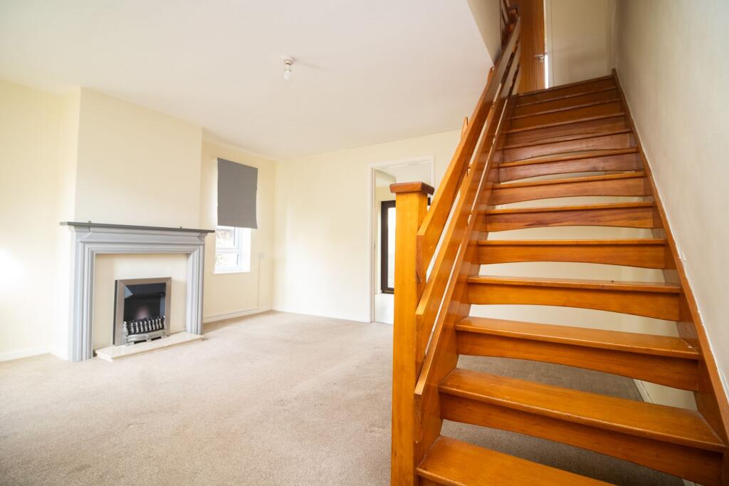Fern Close, Thurnby, LE7 photo 4