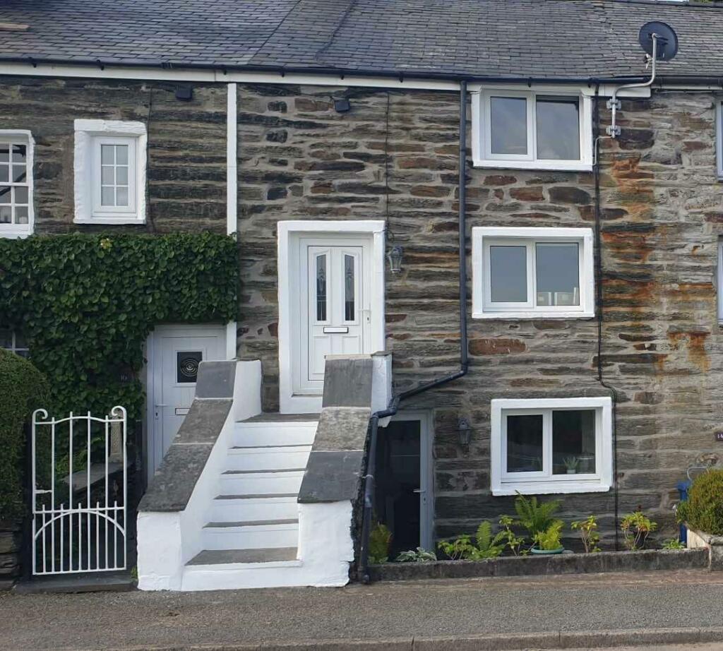 Main image of property: Bryn Tirion, Pant Llwyd, Blaenau Ffestiniog