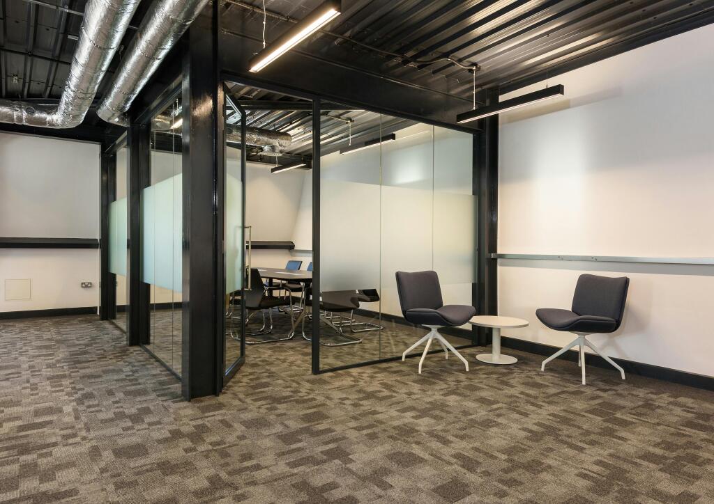 52 Charlotte St_048.jpg
