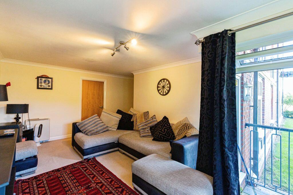 Victoria Mansions, Blackpool, FY3 8QG photo 4