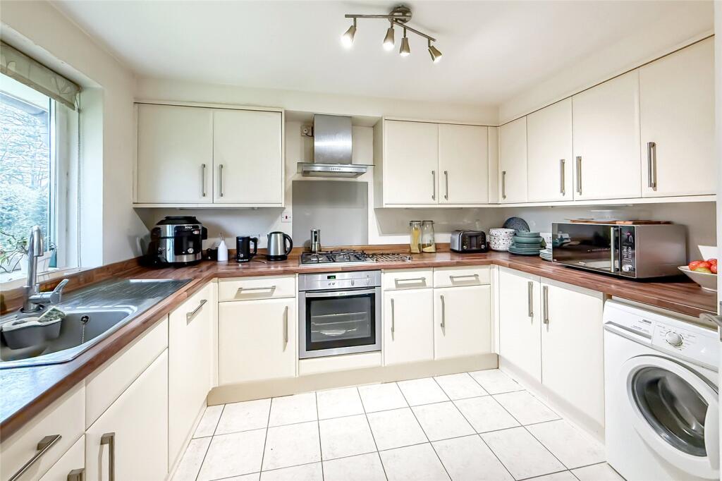 Additional image 14 of Chepstow, Douglas Road, Harpenden, Hertfordshire, AL5