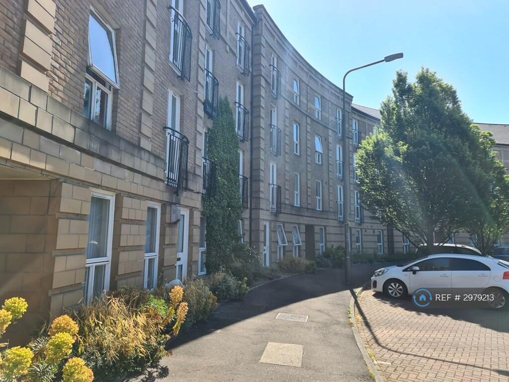 Apartment in Edinburgh - View 2