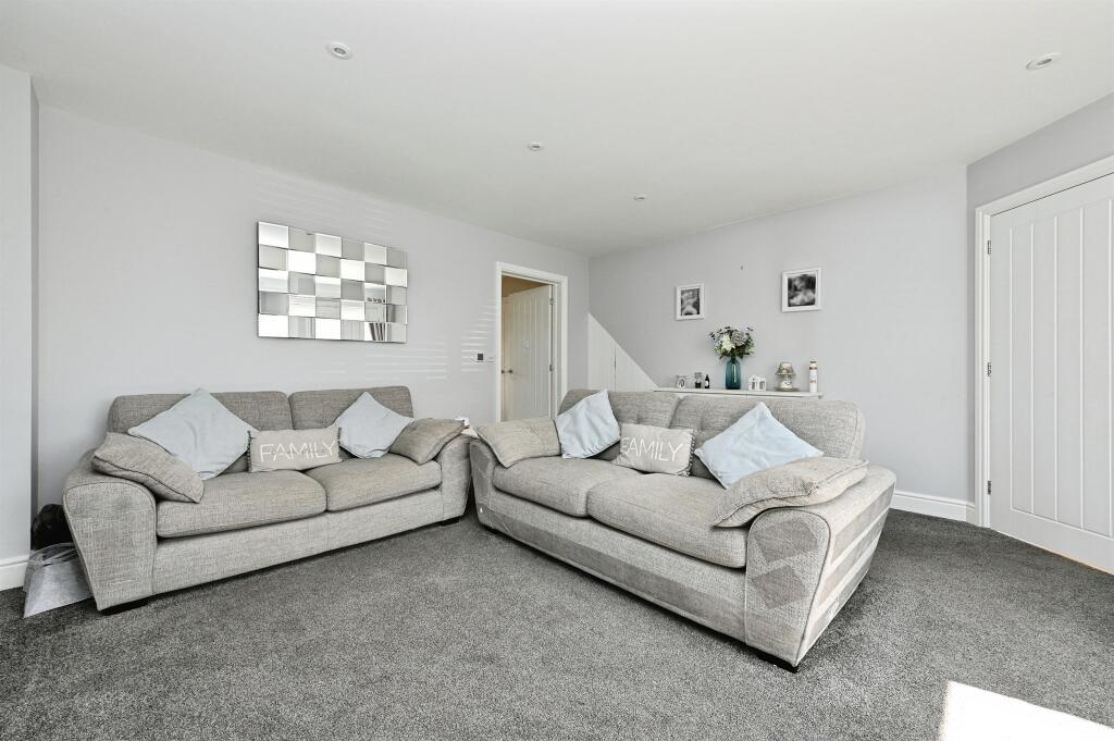 Tony Scase Court, Grimston, King's Lynn photo 3