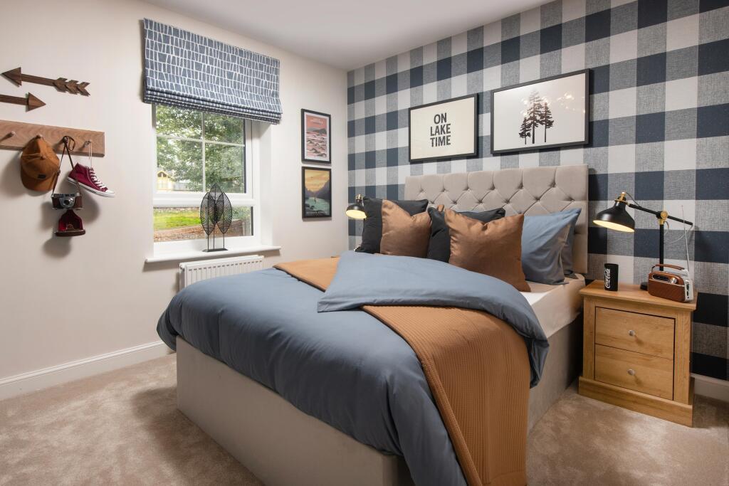 House in Hemel Hempstead - More