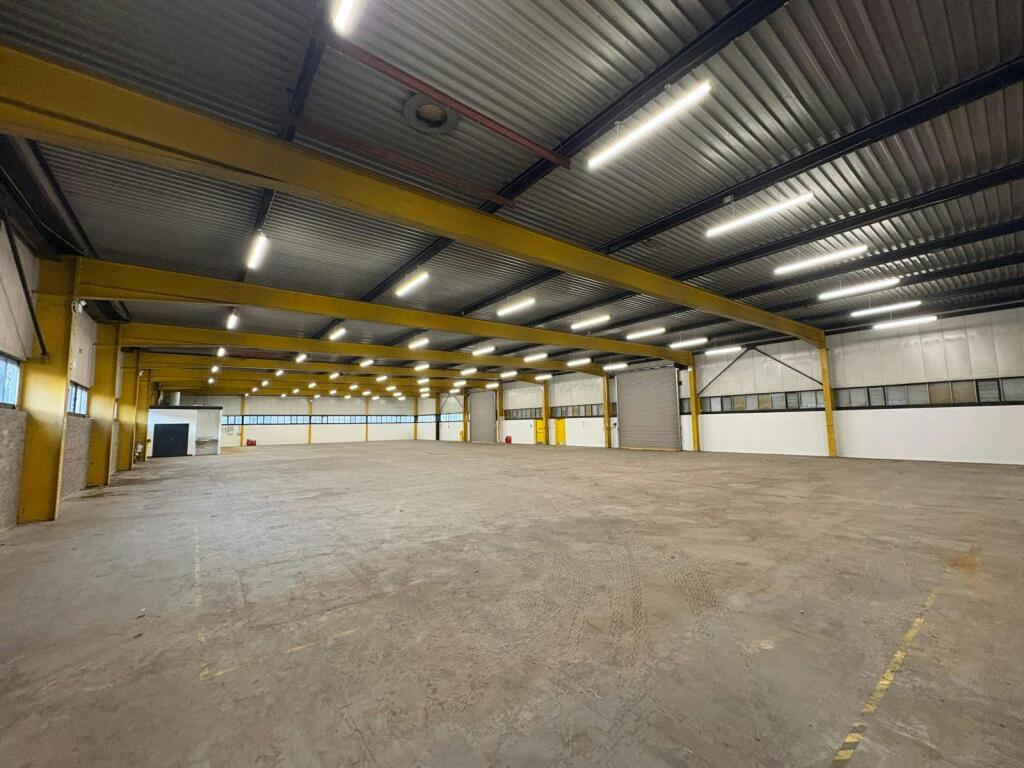 PHOTO-2025-11-28-10-53-53 12.jpg