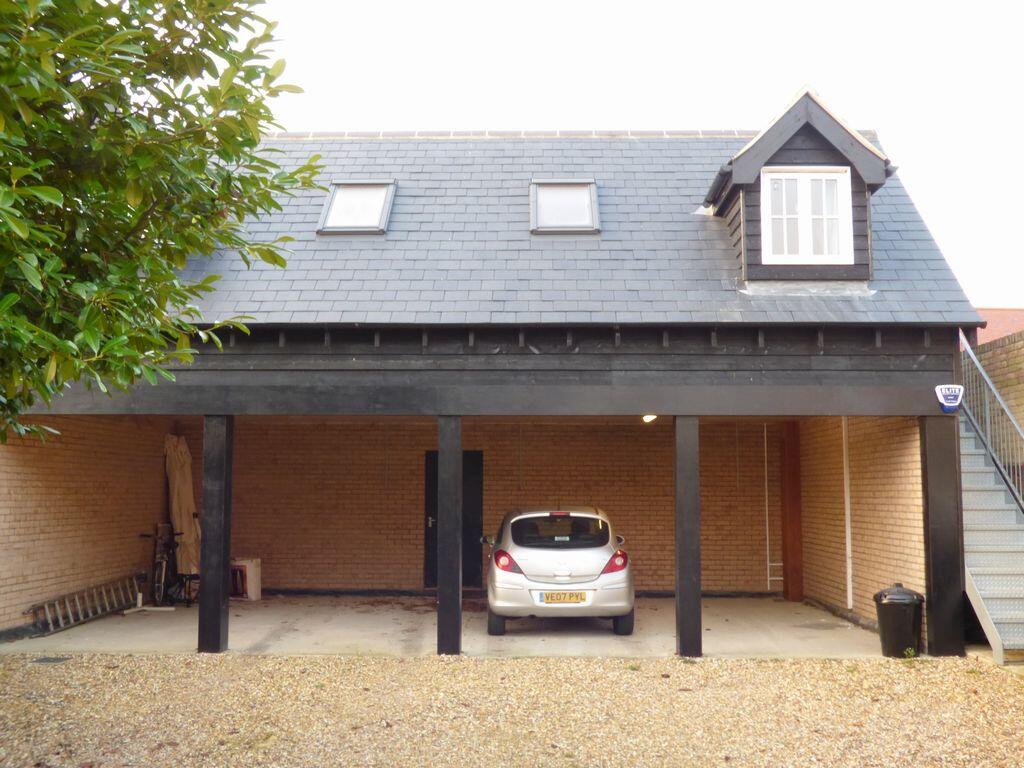 Main image of property: High Street, Haddenham, ELY, Cambridgeshire, CB6