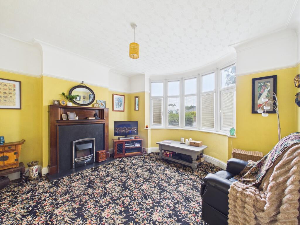 House in Derby, Shelton Lock - View 3