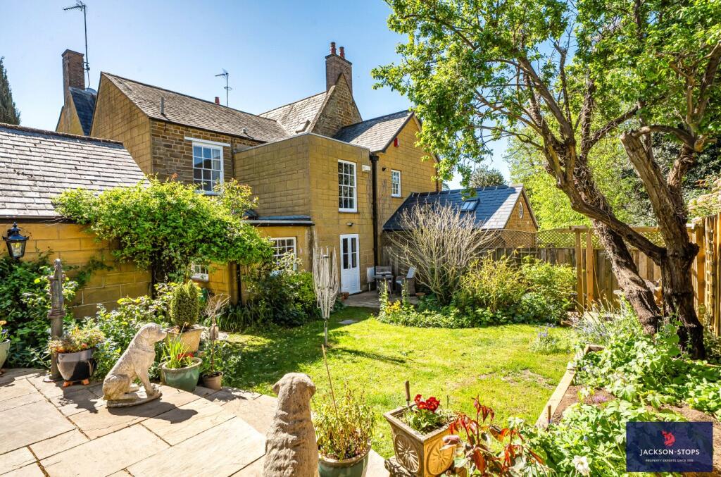 Brook Lane, Dallington, Northampton, NN5 - View 3
