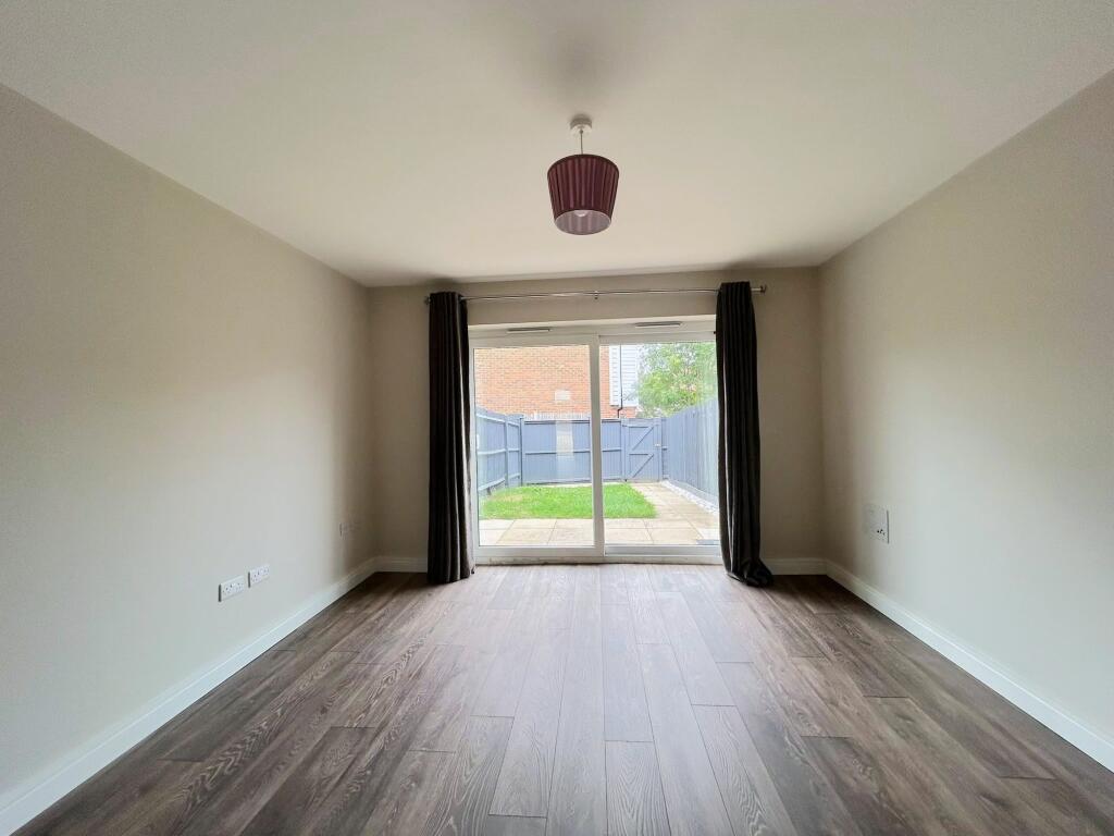 House in Rochester - View 4