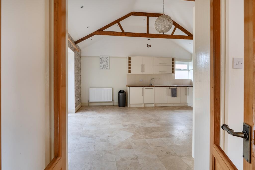 House in Wantage, Belmont Park - View 5