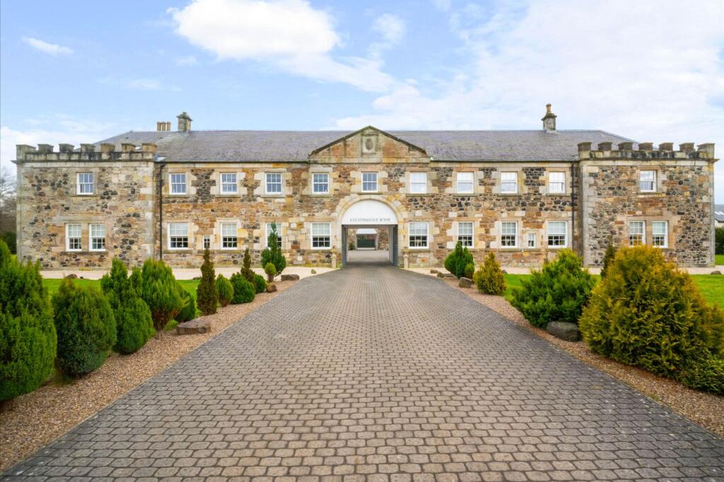 Main image of property: Eglinton, Kilwinning, KA13