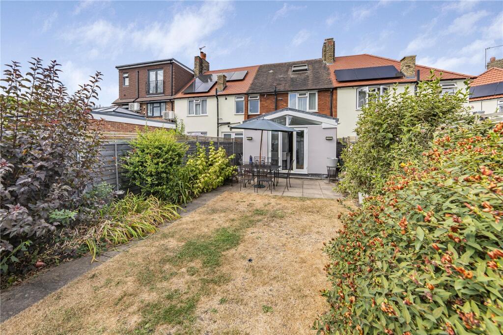 House in London - View 5
