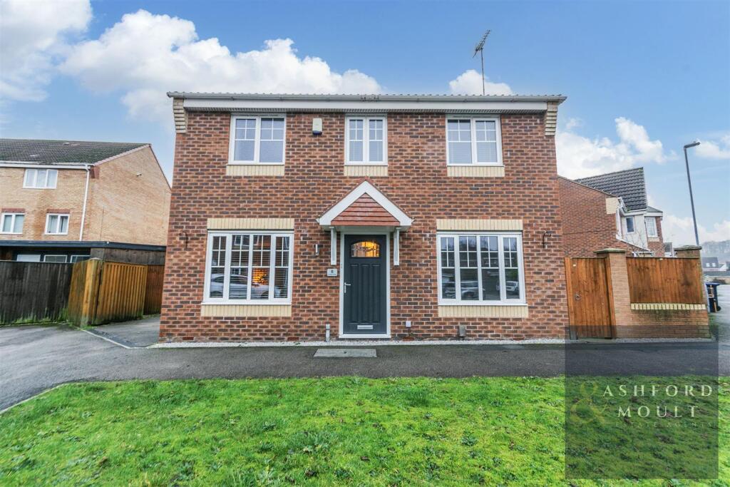 Main image of property: Curbar Close, Mansfield
