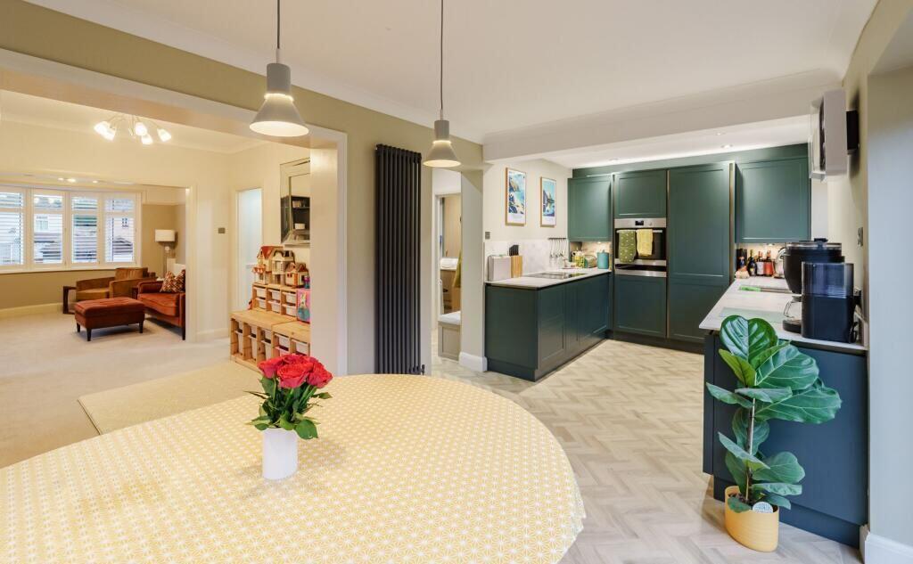 Main image of property: 2 Rushden Road, Wymington, Rushden, Northamptonshire, NN10 9LN