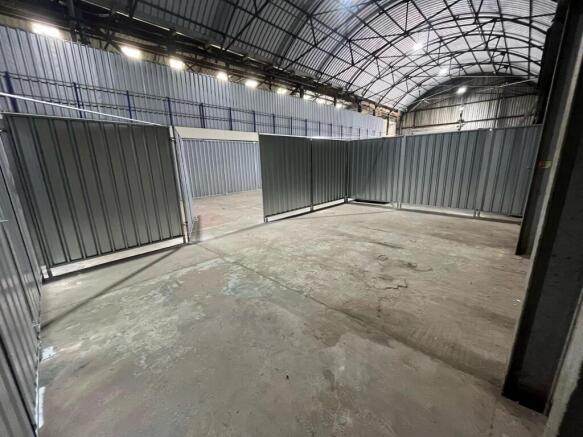Ideal for storage, distribution &amp; ecommerce