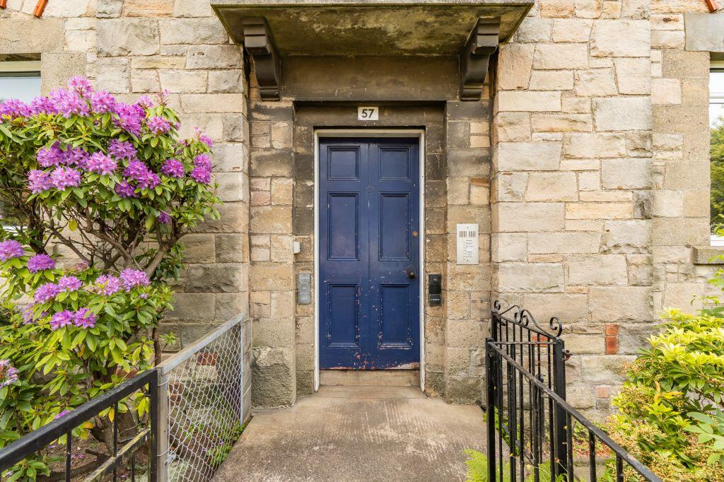 Main image of property: 57/2 Northfield Broadway, Edinburgh, EH8 7PN